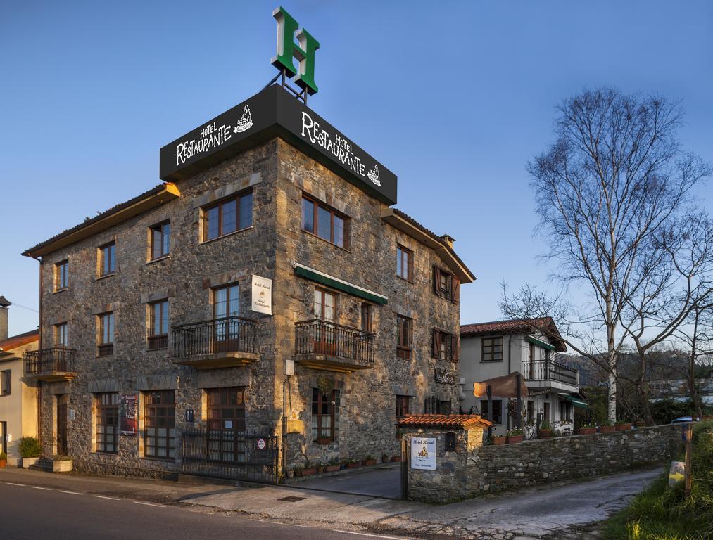 Hotel Restaurante Cabo Vidio Oviñana Buitenkant foto