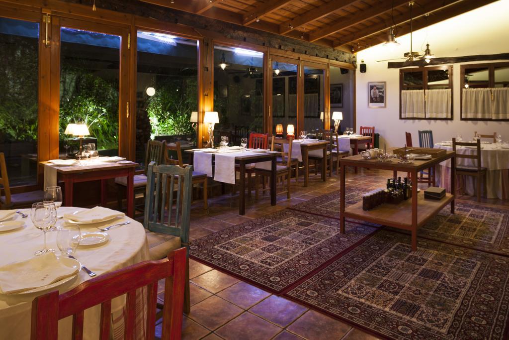 Hotel Restaurante Cabo Vidio Oviñana Buitenkant foto