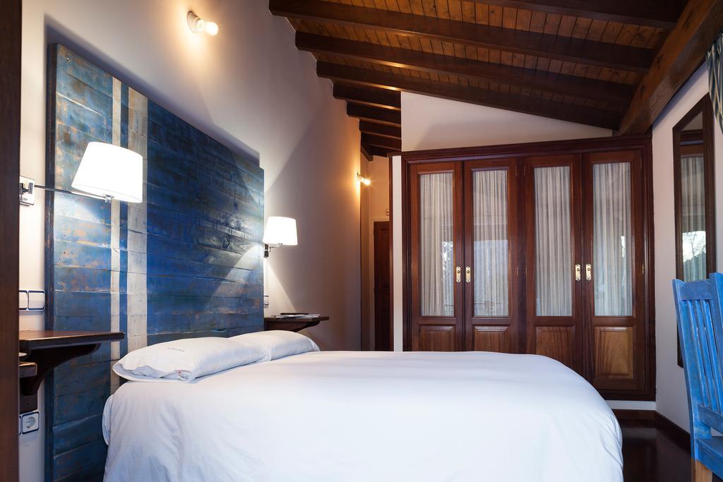 Hotel Restaurante Cabo Vidio Oviñana Kamer foto
