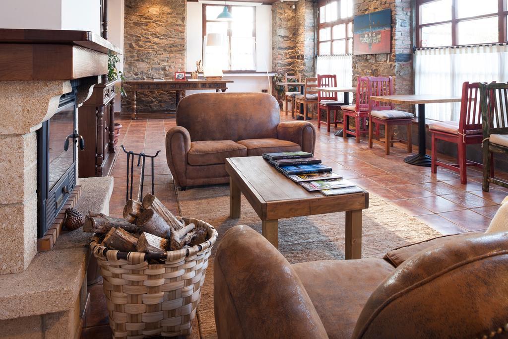 Hotel Restaurante Cabo Vidio Oviñana Buitenkant foto