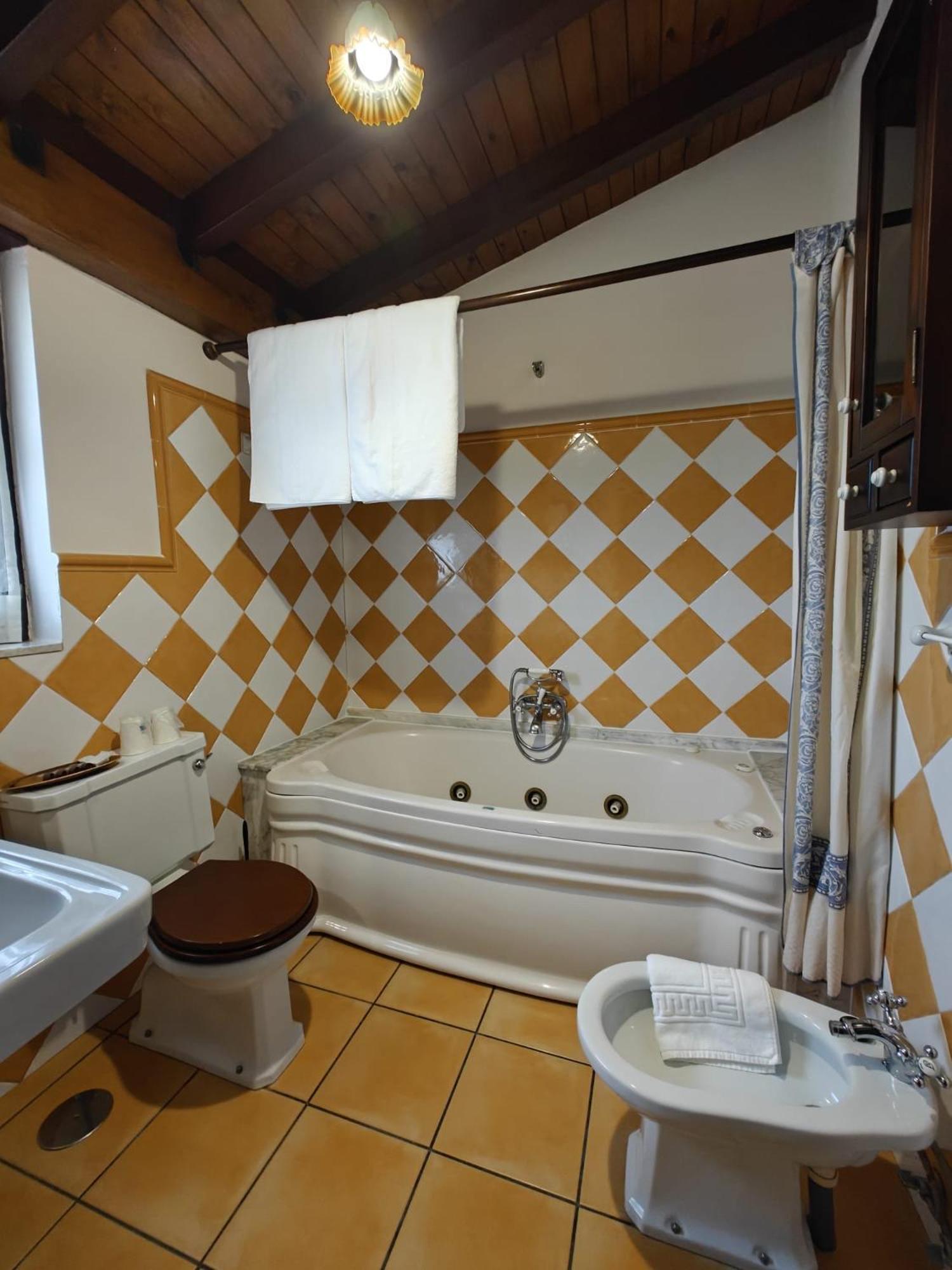 Hotel Restaurante Cabo Vidio Oviñana Buitenkant foto