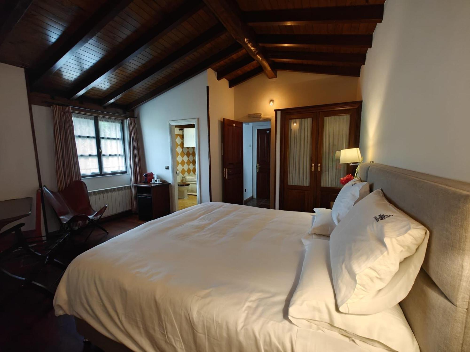 Hotel Restaurante Cabo Vidio Oviñana Buitenkant foto